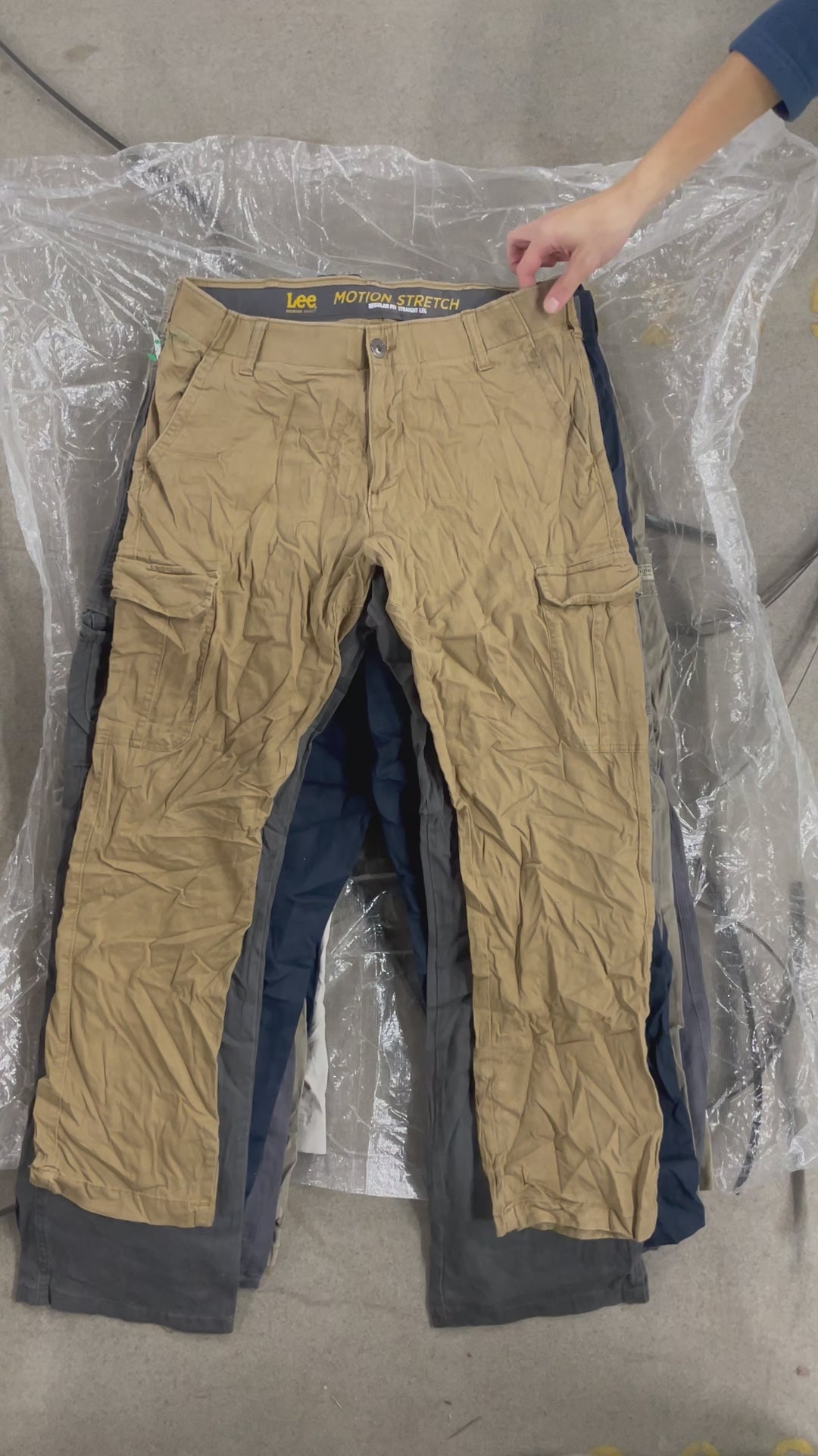 Collection of 50X BRANDED CARGO PANTS in a gallery layout