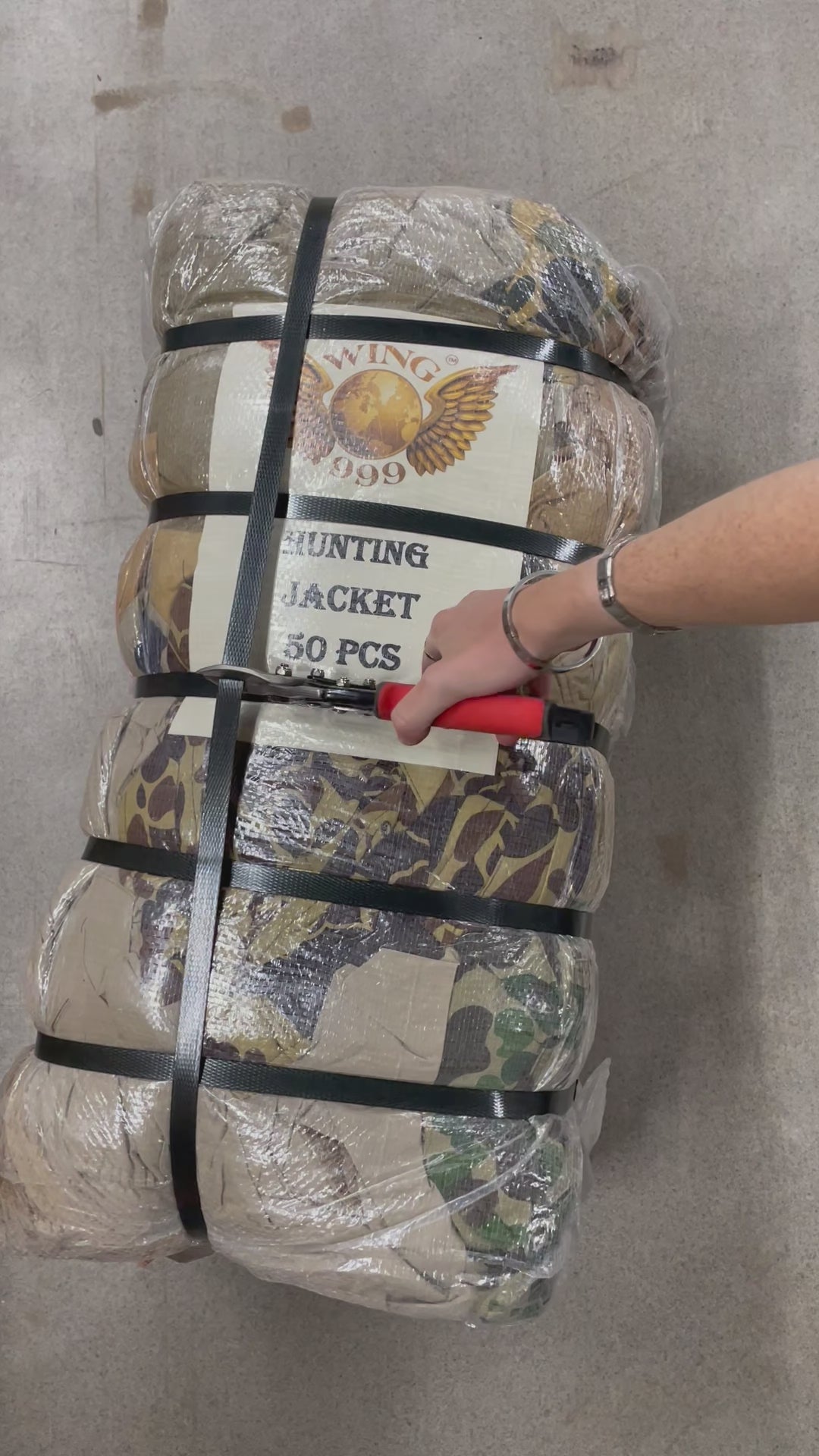 Collection of 25X HUNTING JACKET in a gallery layout