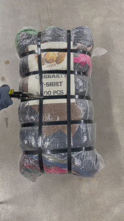 Collection of 100X CARHARTT T-SHIRT in a gallery layout