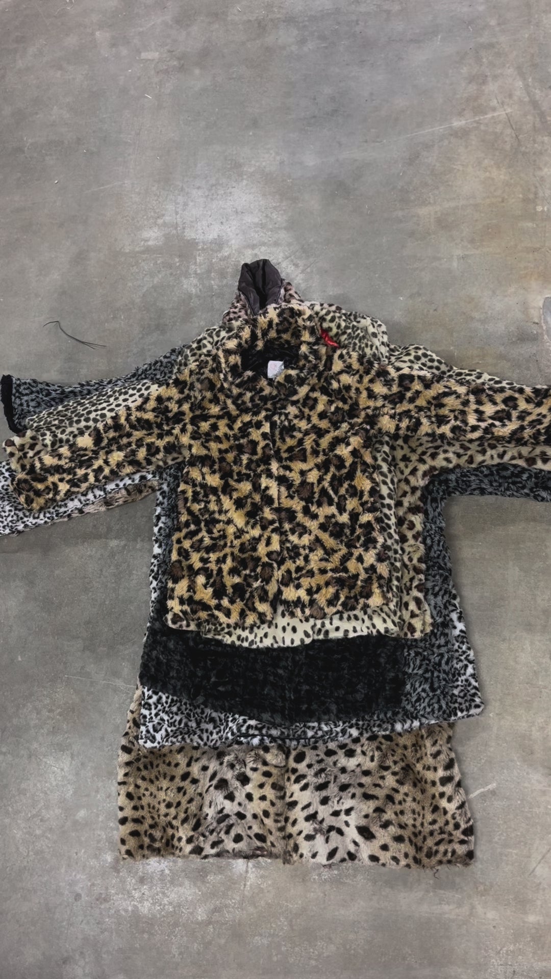 Collection of 20X CHEETAH PRINT FUR COATS in a gallery layout