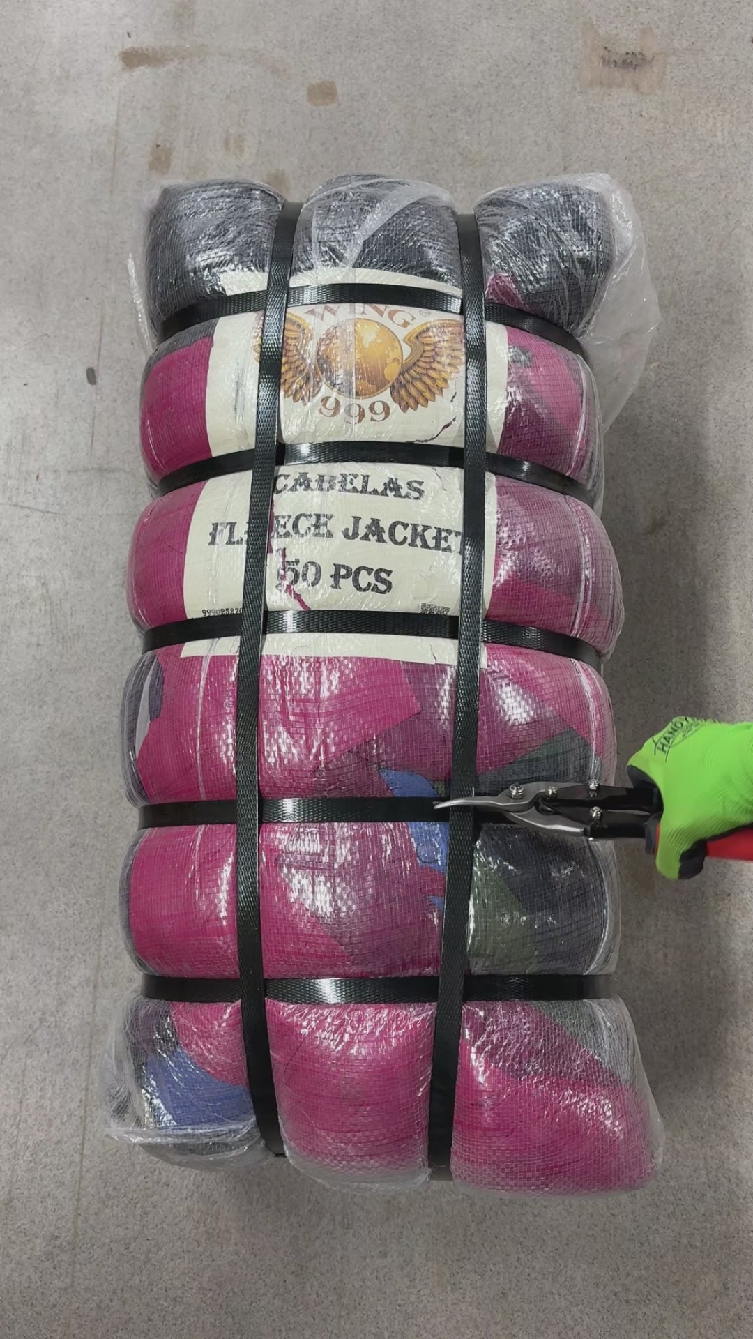 Collection of 50X CABELAS FLEECE & JACKET in a gallery layout