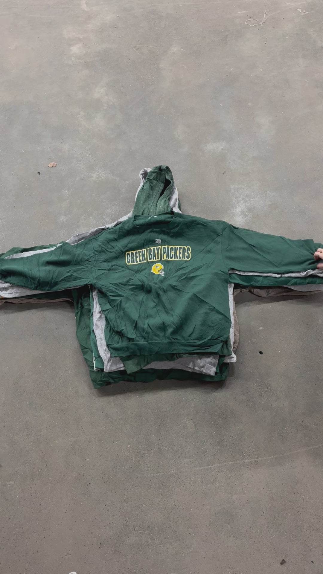Collection of 40X PACKERS SWEATSHIRTS in a gallery layout