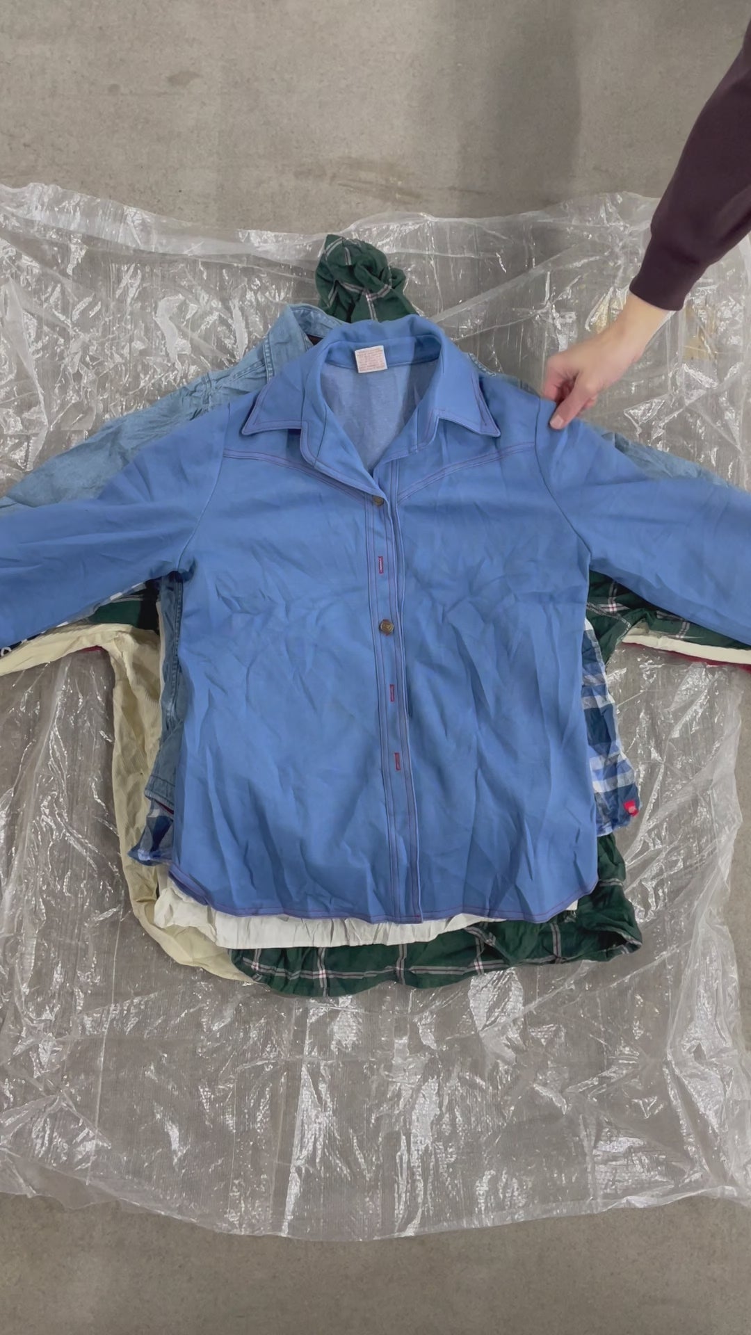 Collection of 100X BRANDED BLOUSE in a gallery layout