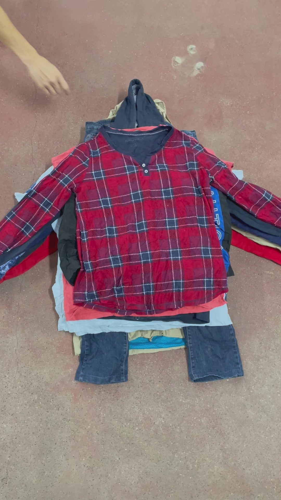 Collection of 50X MIX NAUTICA LADIES in a gallery layout