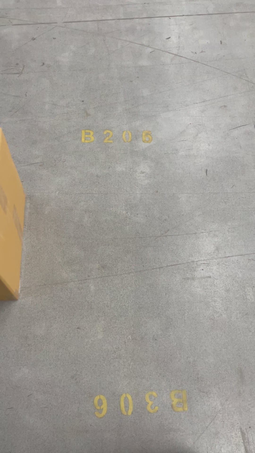 Collection of 23KG WING RESELLER BOX in a gallery layout