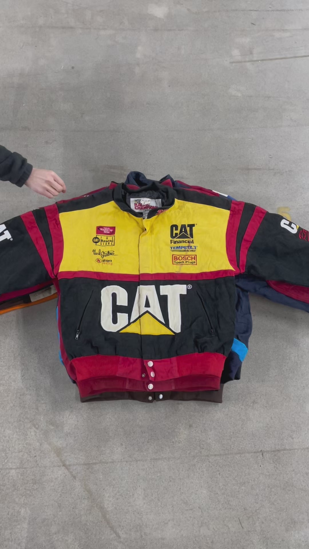 Collection of 5X NASCAR HEAVY COTTON JACKET in a gallery layout