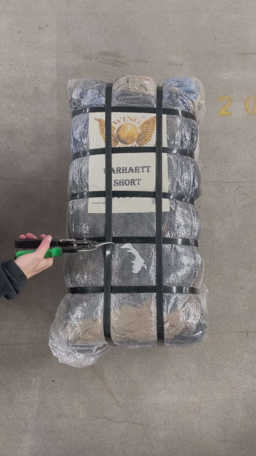 Collection of 50X CARHARTT SHORT in a gallery layout