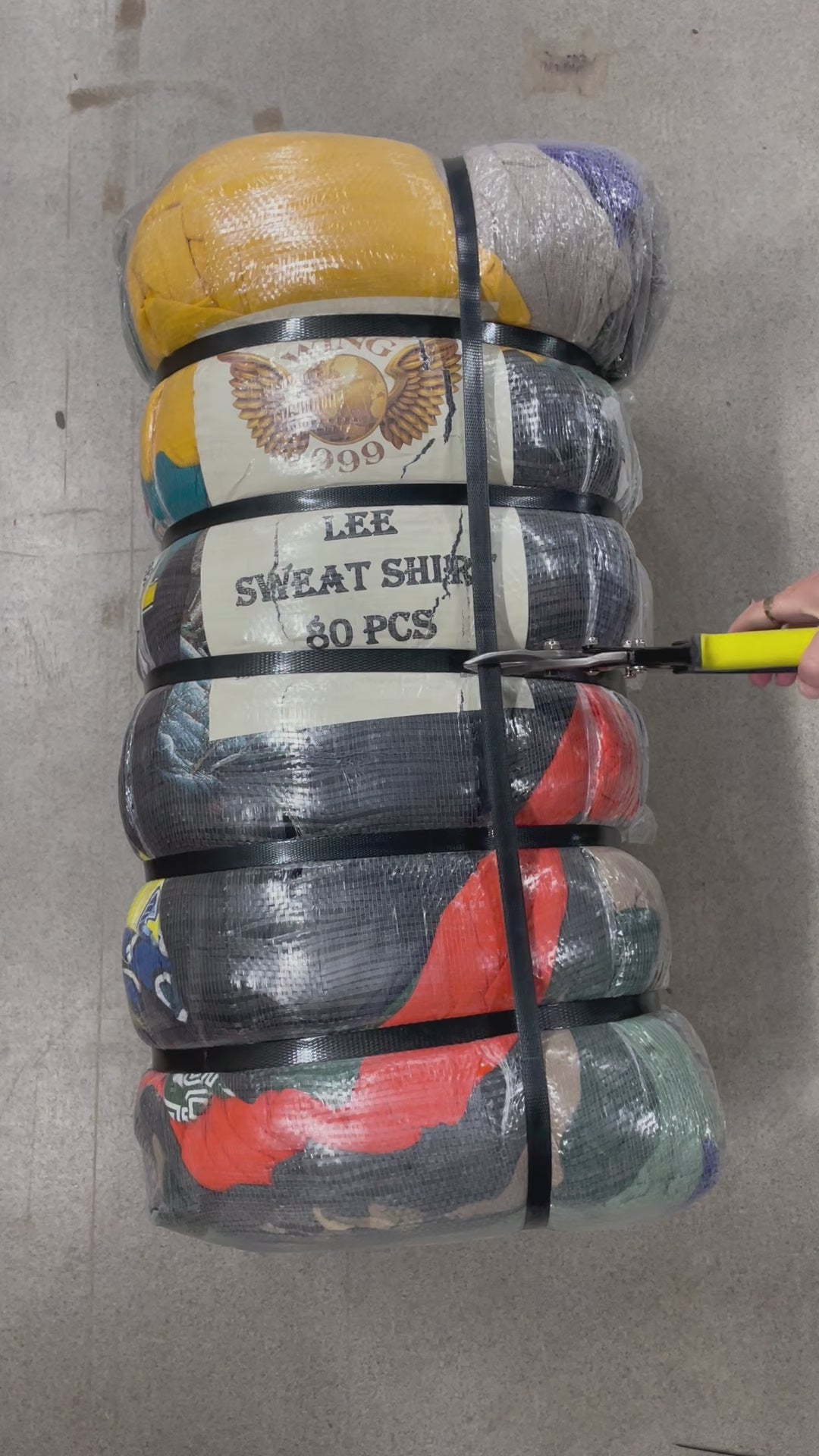 Collection of 50X LEE SWEATSHIRTS in a gallery layout