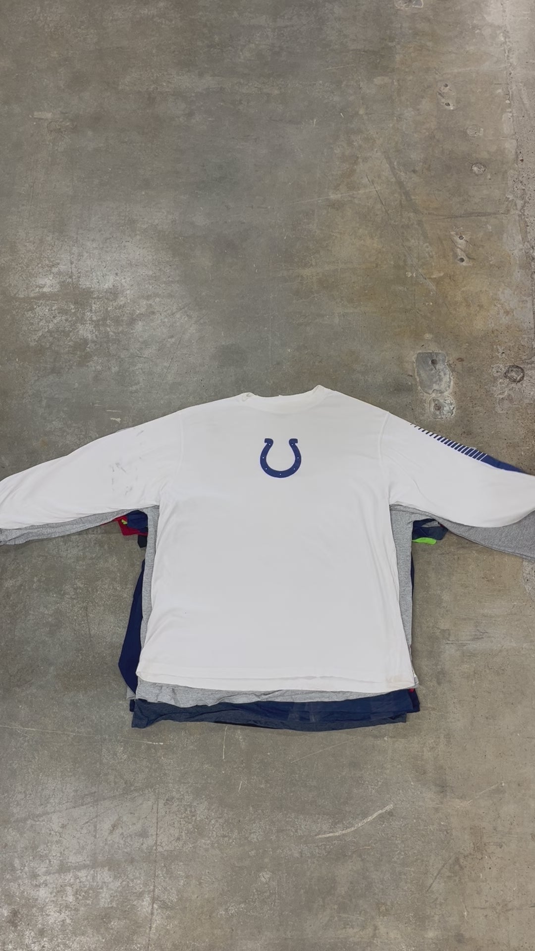 Collection of 100X BRANDED SPORTS COTTON T-SHIRT in a gallery layout