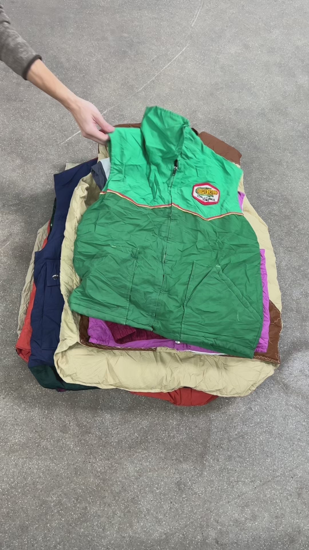 Collection of 15X UNBRANDED VINTAGE PUFFER GILETS in a gallery layout