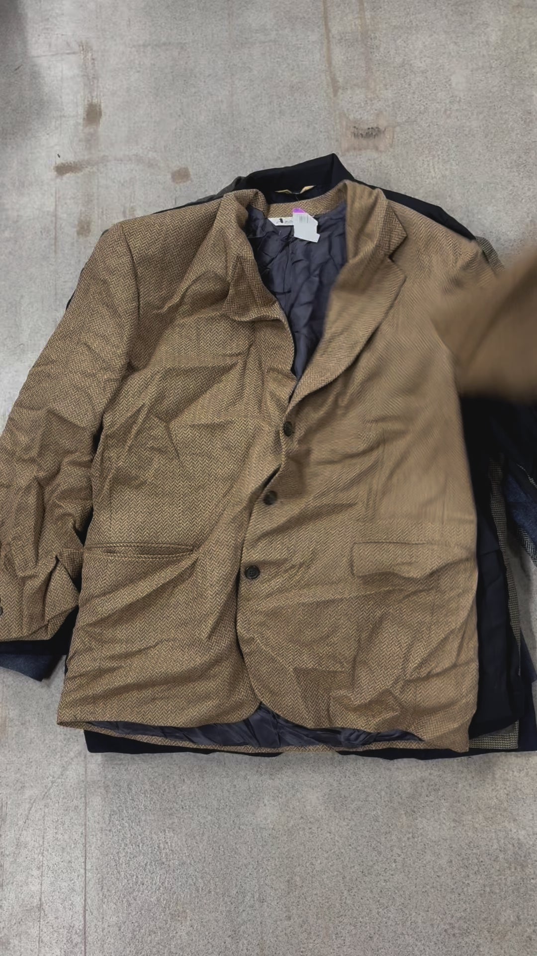 Collection of 50X BRANDED BLAZERS in a gallery layout