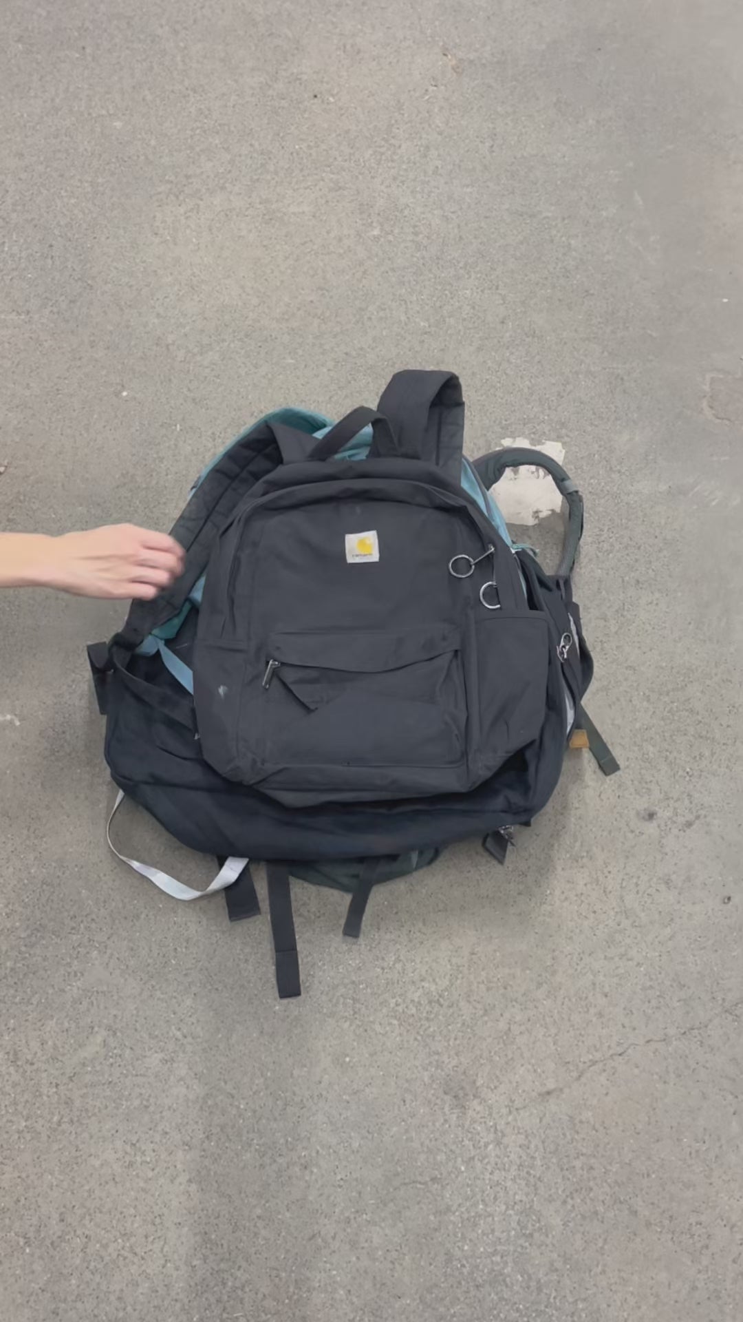 Collection of 15X MIX CARHARTT & PATAGONIA BAGS A/B in a gallery layout
