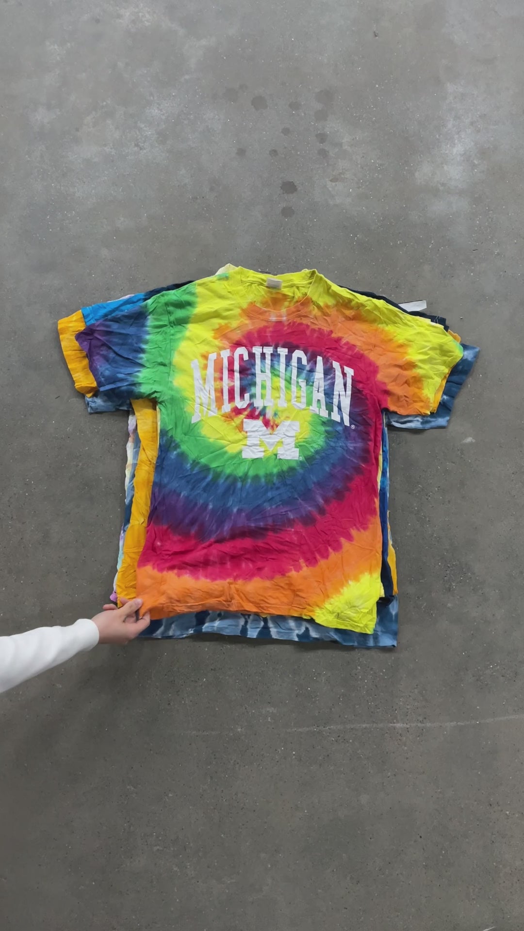 Collection of 100X TIE DYE T-SHIRTS in a gallery layout