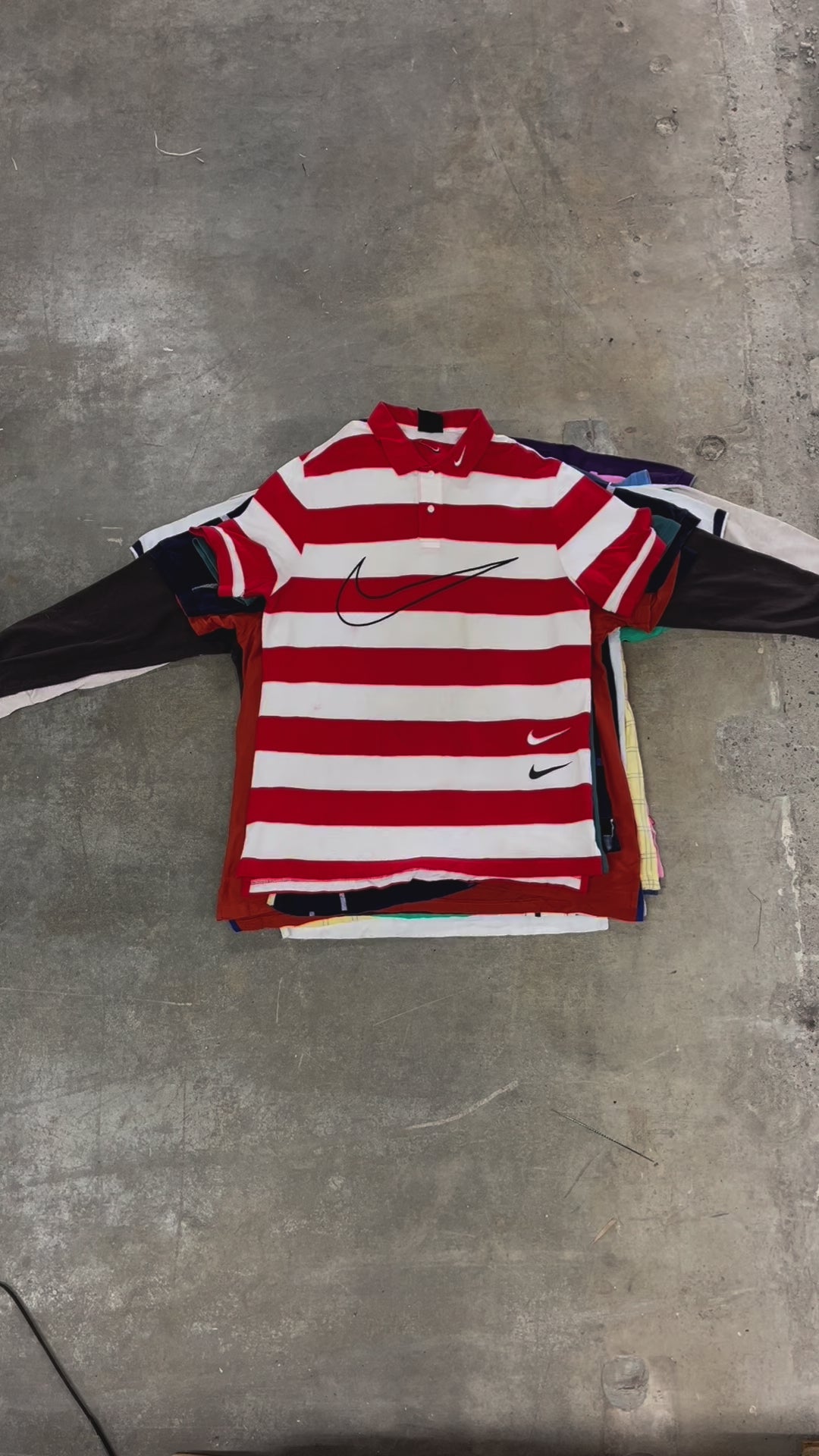 Collection of 50X BRANDED COLLAR T-SHIRTS in a gallery layout