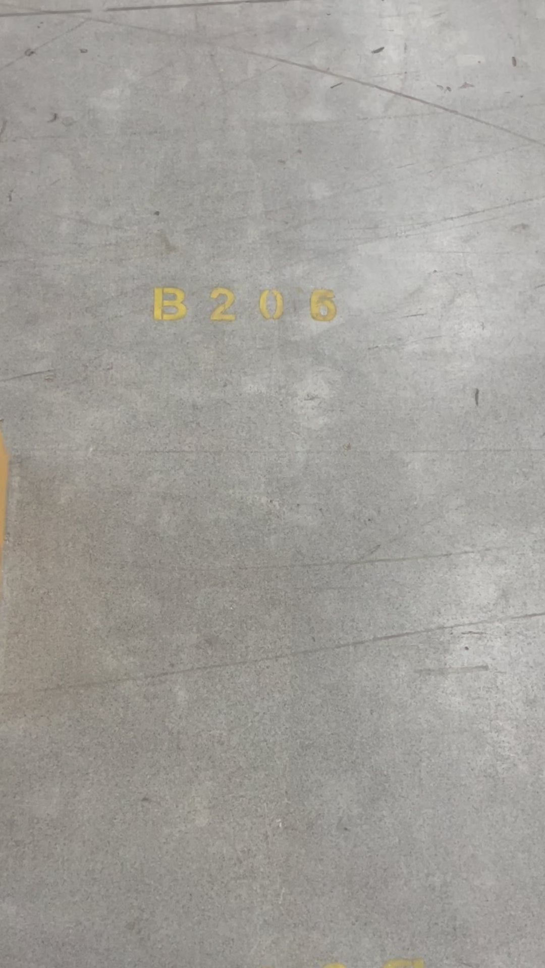 Collection of 23KG WING RESELLER BOX in a gallery layout