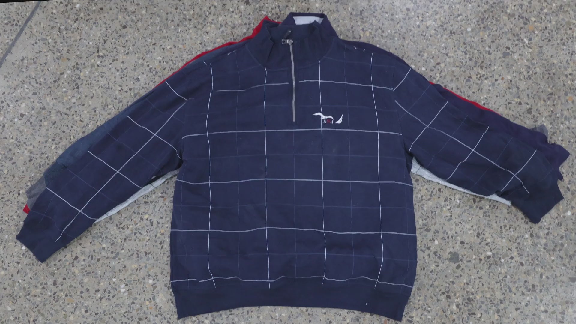 Collection of 50X NAUTICA CHAPS SWEAT HOODIES in a gallery layout