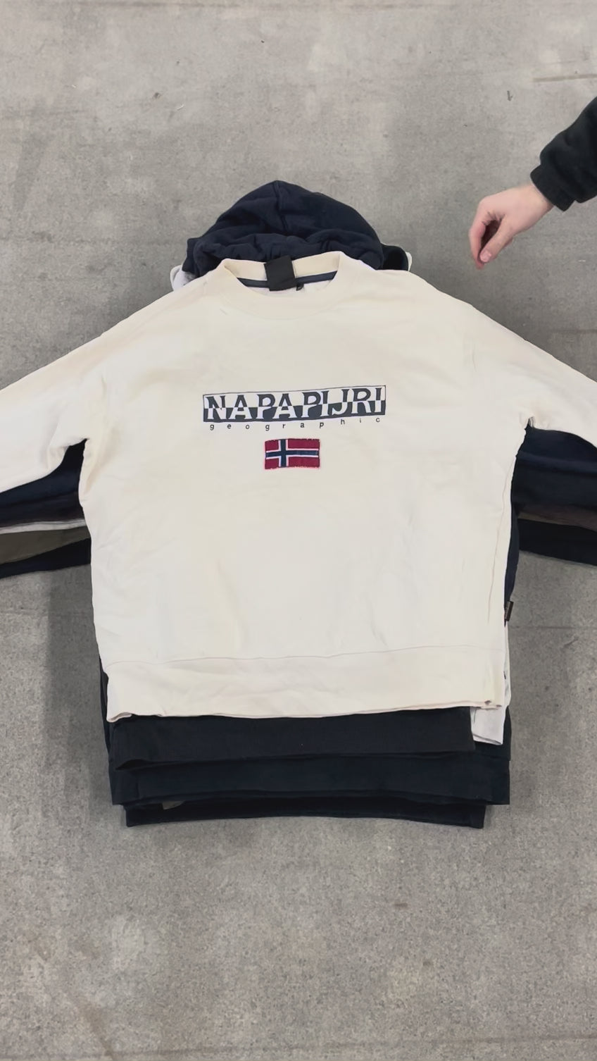 Collection of 25X NAPAPIJRI SWEAT / HOODIES in a gallery layout
