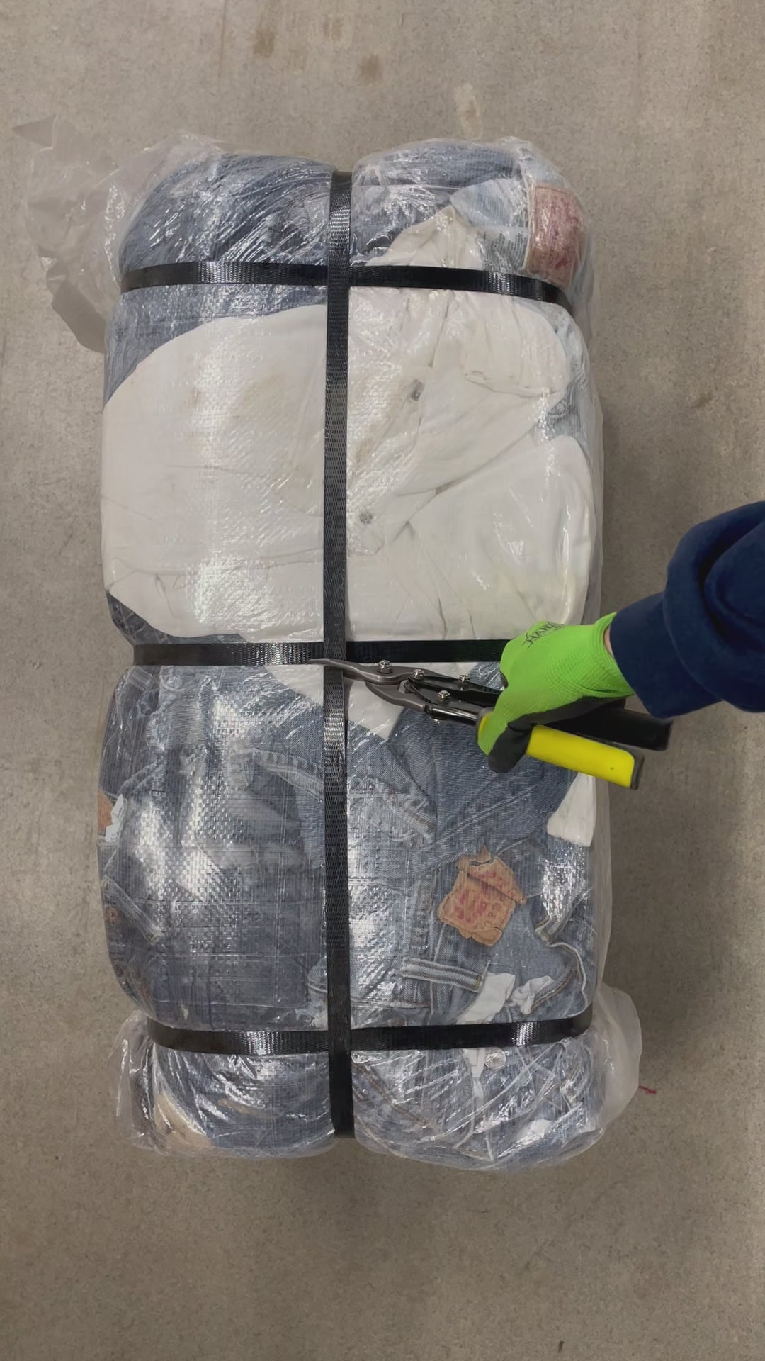 Collection of 25X LEVIS C GRADE PANTS in a gallery layout