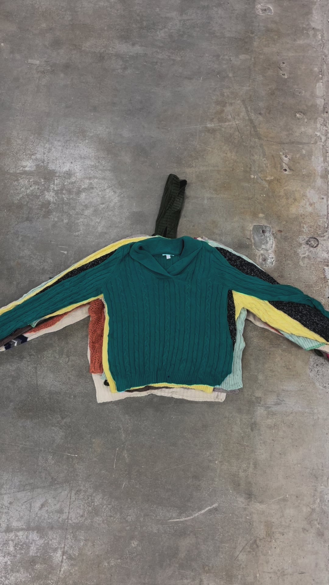 Collection of 50X CABLE KNIT SWEATERS GRADE A/B in a gallery layout